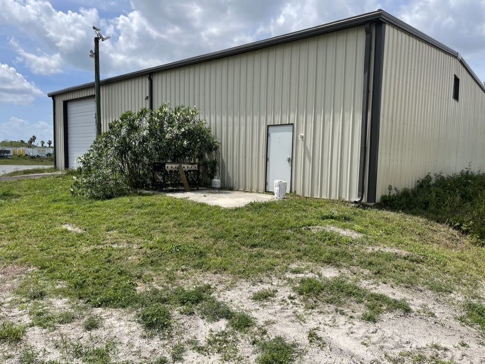 Heavy Industrial Property - 4 Acres Lay Up Yard, Warehouse, Office : 5101 W Eau Gallie Blvd, Melbourne, FL 32934